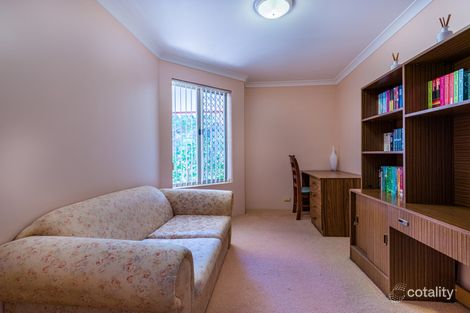 Property photo of 5 Melak Close Coogee WA 6166