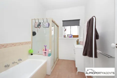 Property photo of 68 Williams Road Horsham VIC 3400