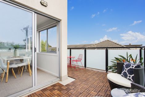 Property photo of 29/30 Lillimur Road Ormond VIC 3204