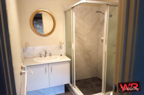 Property photo of 10 Butts Road Yakamia WA 6330