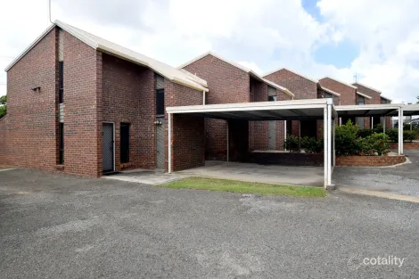 10/5 Luscombe Ct, New Auckland, QLD 4680