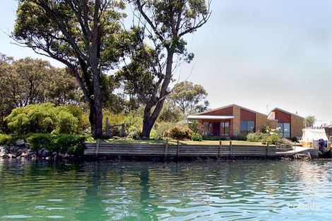 2/6 Lindo St, Bermagui, NSW 2546