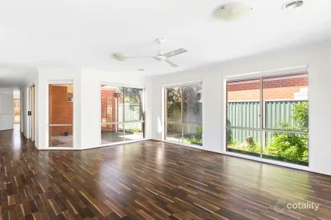 Property photo of 6 Covent Gardens Point Cook VIC 3030