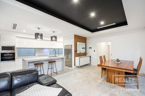 Property photo of 17 Northgate Street Karrinyup WA 6018