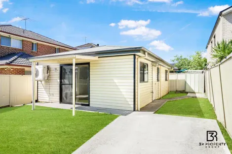 2 Buttigieg Pl, Plumpton, NSW 2761