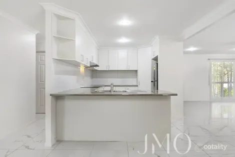 Property photo of 6 Lahey Court Ormeau QLD 4208