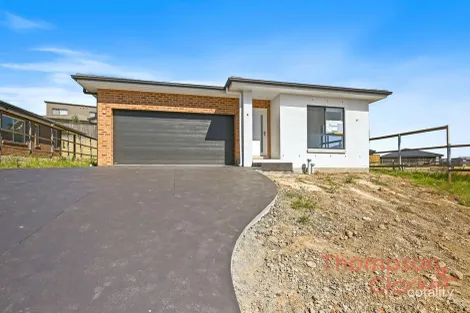 35 Silverwisp Rd, Chisholm, NSW 2322