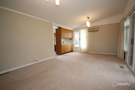 Property photo of 106 Captain Cook Crescent Narrabundah ACT 2604