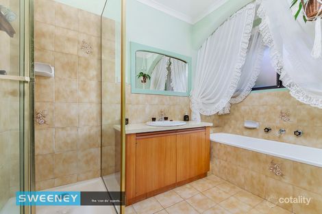 Property photo of 39 Evergreen Avenue Albanvale VIC 3021