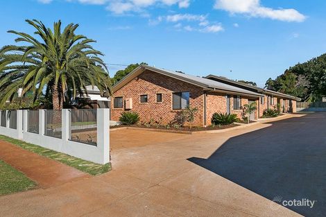 1/4 Eton St, East Toowoomba, QLD 4350