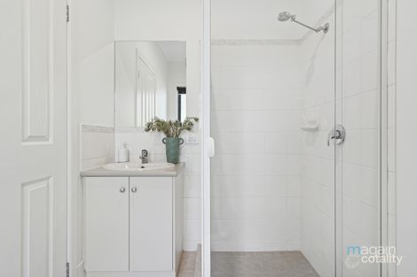 Property photo of 1B Thorne Crescent Mitchell Park SA 5043