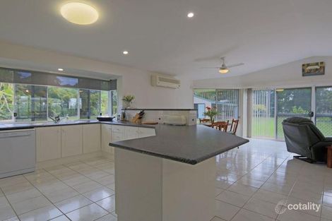 Property photo of 6 Quarrion Place Gulmarrad NSW 2463