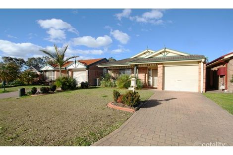 24 Daintree Dr, Wattle Grove, NSW 2173