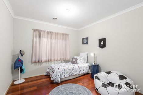 Property photo of 32 Holly Drive Point Cook VIC 3030