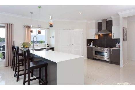 Property photo of 65 Waterside Drive Springfield Lakes QLD 4300