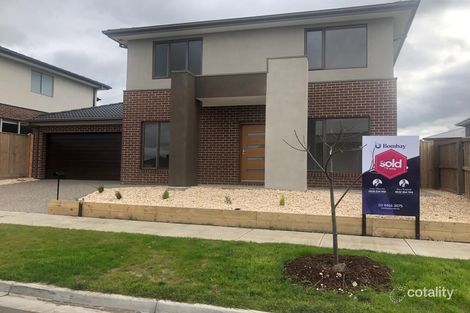 Property photo of 36 Naracoorte Avenue Wollert VIC 3750