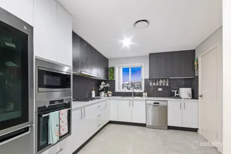 Property photo of 3 Onken Court Quakers Hill NSW 2763