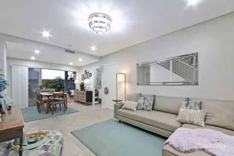 Property photo of 3 Onken Court Quakers Hill NSW 2763