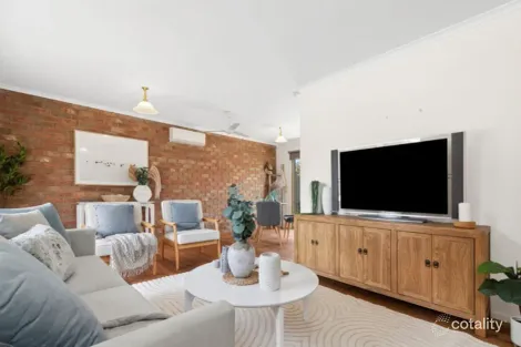 Property photo of 300 Eastbourne Road Rosebud VIC 3939