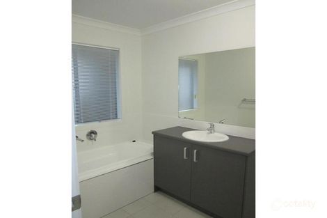 Property photo of 7 Pyrite Street Pimpama QLD 4209