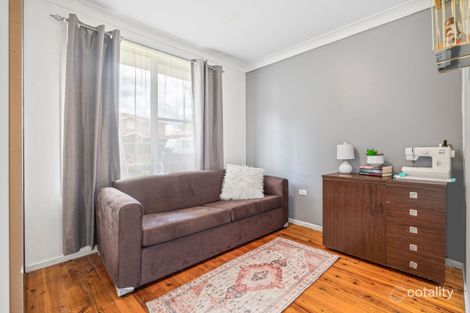Property photo of 7 Kitava Place Glenfield NSW 2167