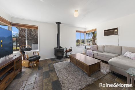 Property photo of 9 Manam Place Glenfield NSW 2167