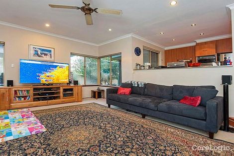 Property photo of 2 Thorn Street Melville WA 6156