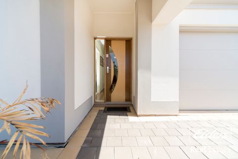 Property photo of 9 Sears Road Evanston Gardens SA 5116