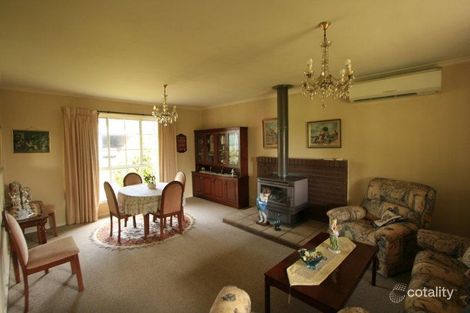 Property photo of 45 Trentham Road Tylden VIC 3444