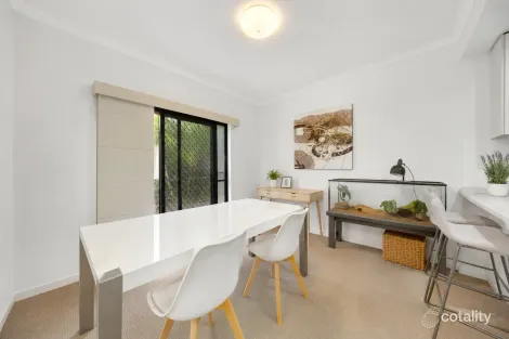 Property photo of 2/1 Michel Place Telina QLD 4680