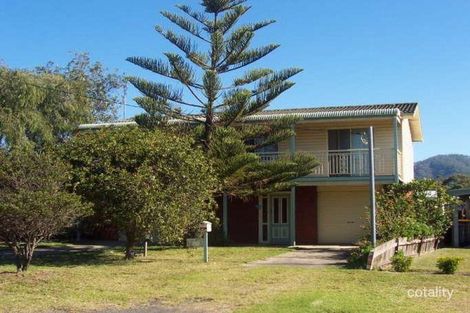 17 Throsby St, Shoalhaven Heads, NSW 2535