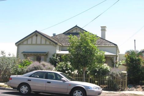 52 Farm St, Newport, VIC 3015
