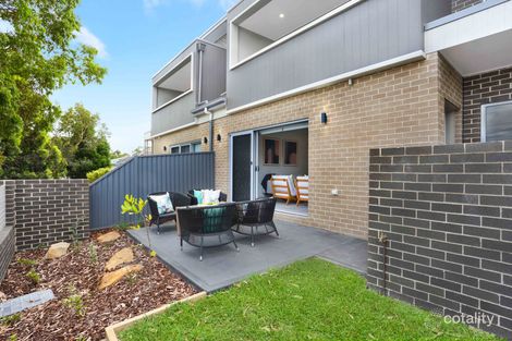 Property photo of 2/26 Marshall Road Kirrawee NSW 2232