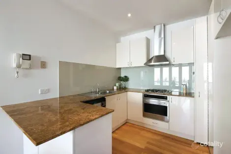 Property photo of 56A Bent Street McKinnon VIC 3204