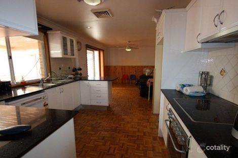 Property photo of 12 Avia Close Raby NSW 2566