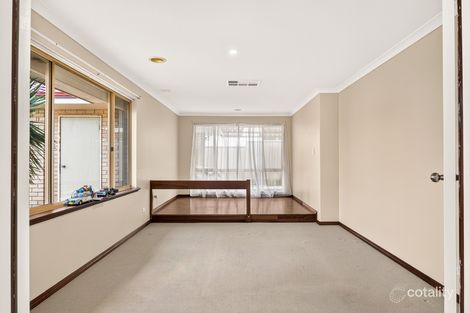 Property photo of 4 Corvette Close Waikiki WA 6169