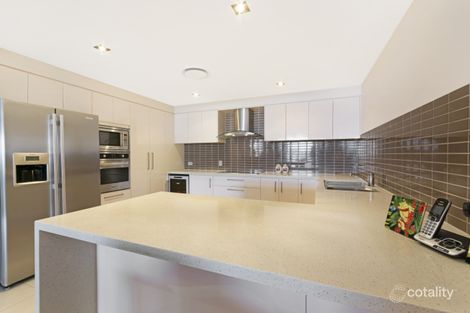Property photo of 16/8A Spinnaker Drive Sandstone Point QLD 4511