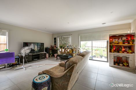 Property photo of 72 Belmont Crescent Pakenham VIC 3810