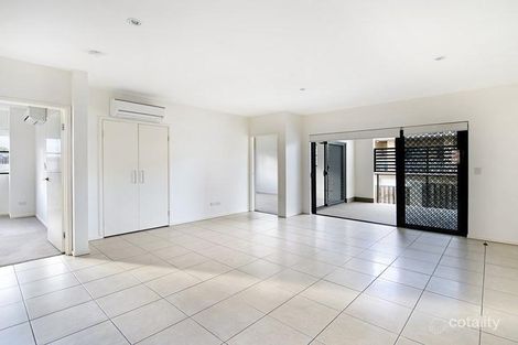 Property photo of 2/403 Upper Cornwall Street Coorparoo QLD 4151