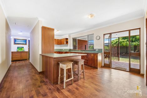 Property photo of 4 Dodd Place Warnbro WA 6169