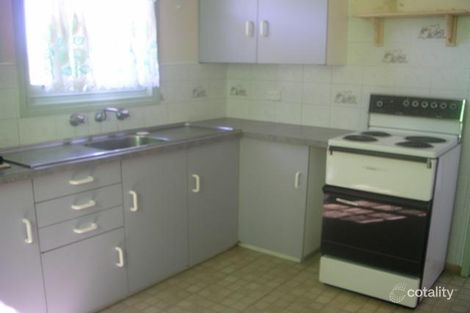 Property photo of 32 Algona Crescent Orange NSW 2800