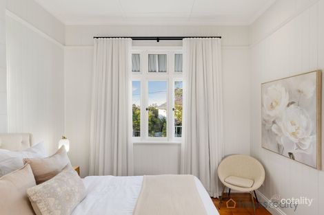 Property photo of 27 Erinvale Street Corinda QLD 4075