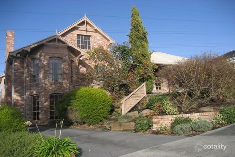 30 Clarke Ct, Wheelers Hill, VIC 3150