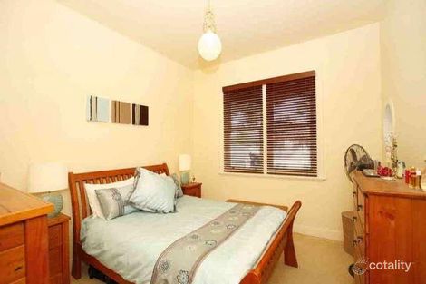 Property photo of 24 Mirls Street Newport VIC 3015