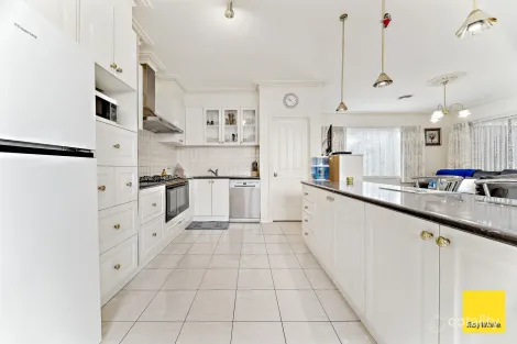 Property photo of 19 Wattle Drive Heathcote VIC 3523