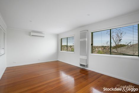Property photo of 10 Kernot Court Westmeadows VIC 3049
