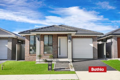 Property photo of 101 Salix Crescent Marsden Park NSW 2765