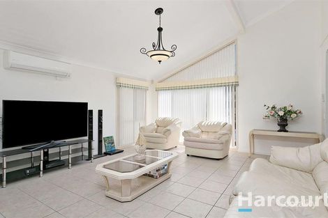 Property photo of 21 Mozart Place Mount Ommaney QLD 4074