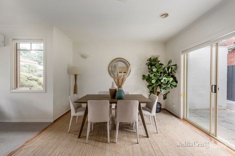 Property photo of 2/32 Dunoon Street Murrumbeena VIC 3163