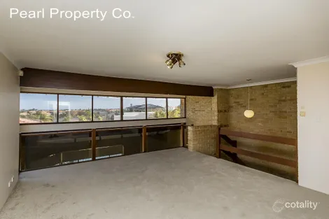 Property photo of 11 Turner Close Duncraig WA 6023